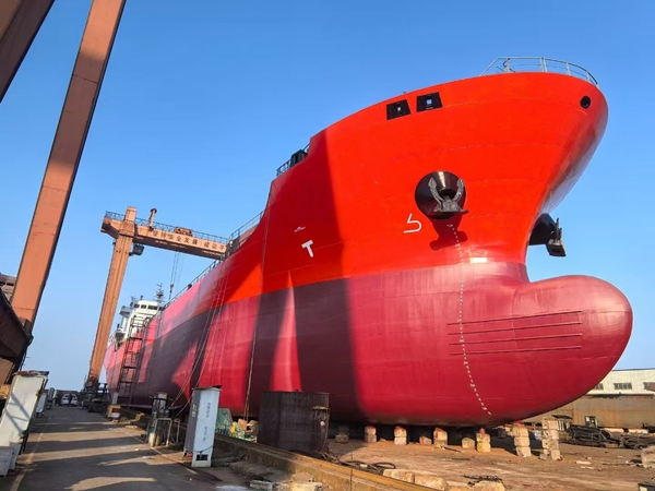 Oil tanker 13300DWT