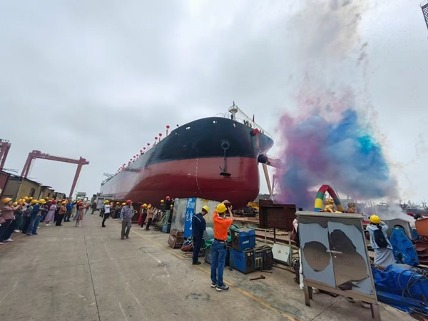 Bulk Carrier 59990 DWT