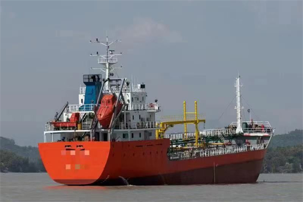 Oil Tanker 3020DWT-2013